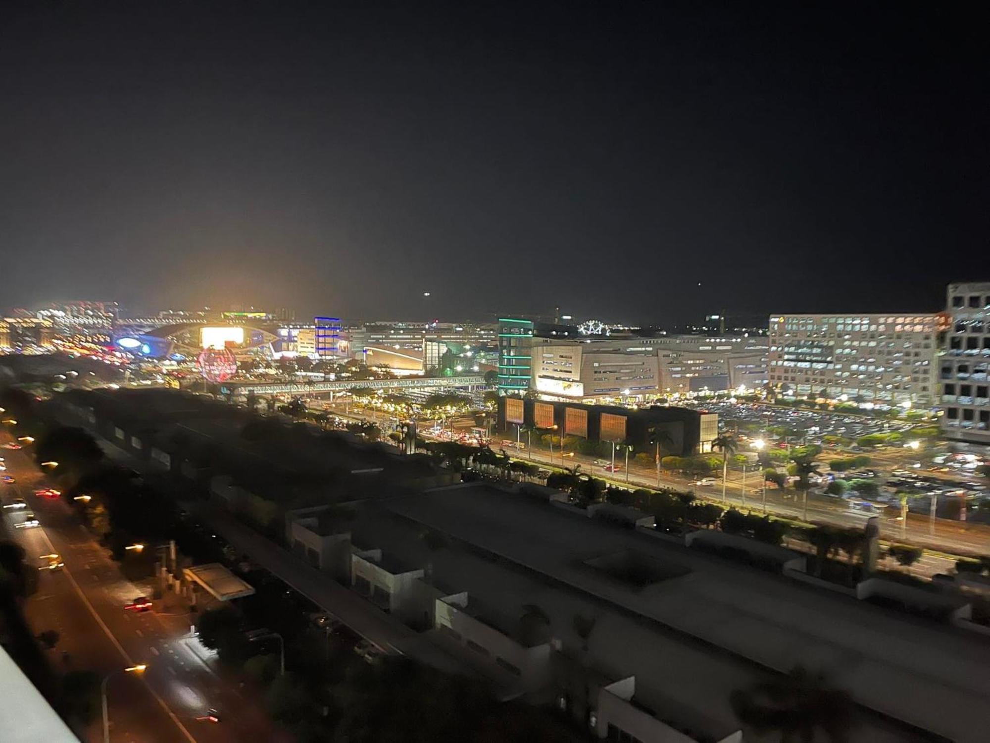 Stay At Shore Residences, Mall Of Asia Complex Stays By Pbyy Manila Exterior foto